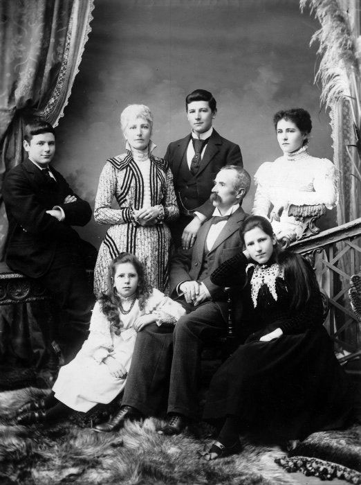 Portrait of Adolphus Albert le Sueur and his family